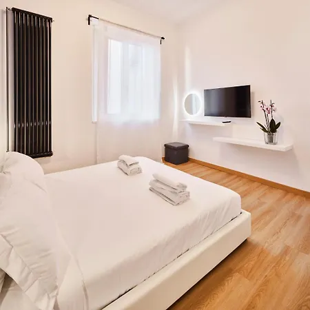 Duomo Charme Appartement *